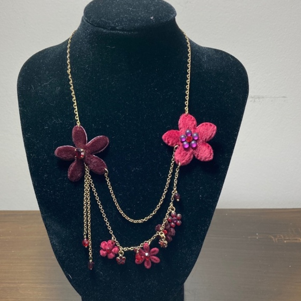 Pilgrim Floral Necklace with Red and Gold Accents